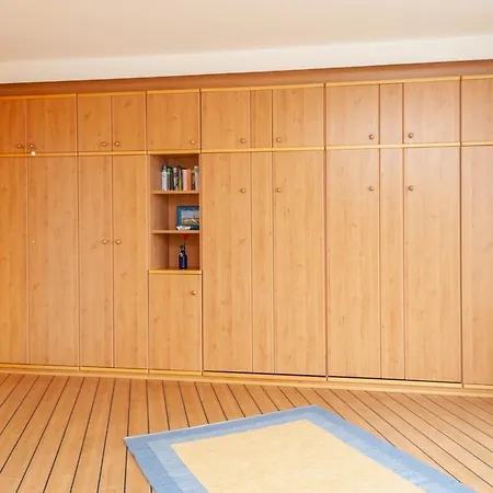 Hanseatic 506 *